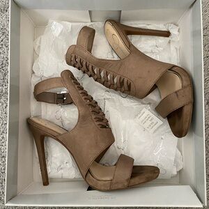 Jessica Simpson Heels